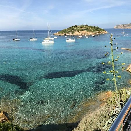 Hebergement Front De Mer Leilighet Sant Elm Eksteriør bilde